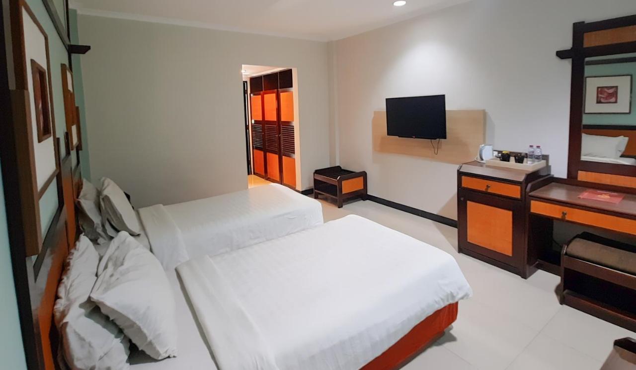 Hotel Sofia Juanda Surabaya Sidoarjo Luaran gambar