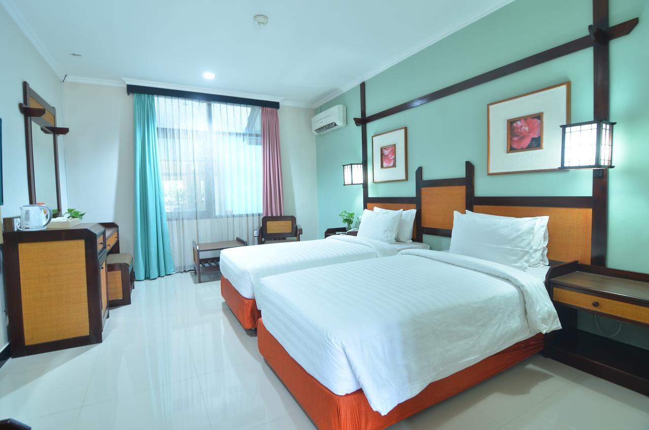 Hotel Sofia Juanda Surabaya Sidoarjo Luaran gambar