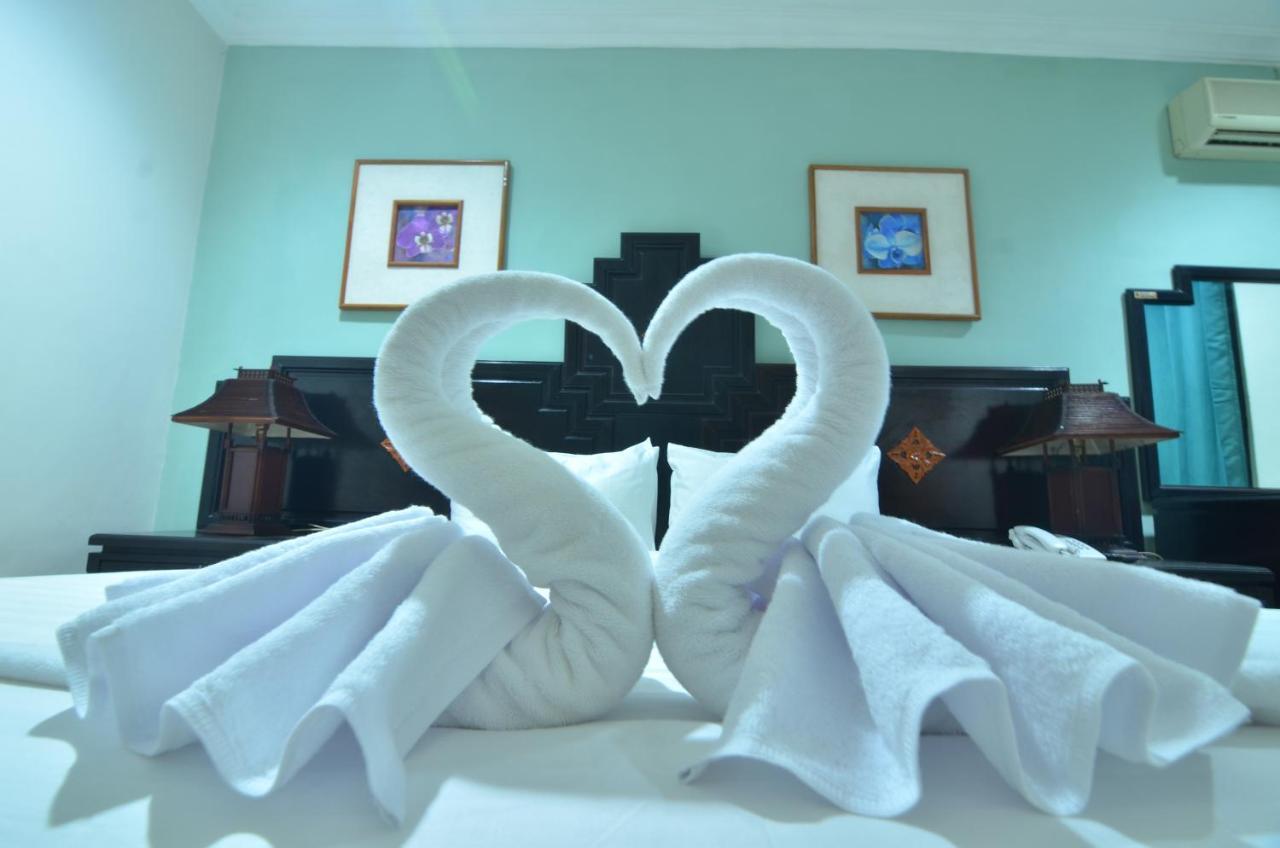 Hotel Sofia Juanda Surabaya Sidoarjo Luaran gambar