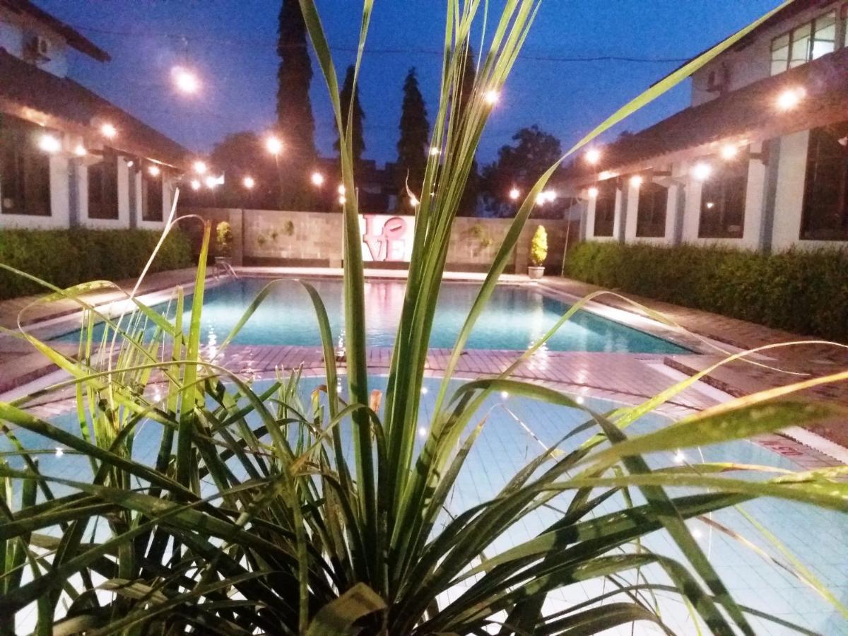 Hotel Sofia Juanda Surabaya Sidoarjo Luaran gambar